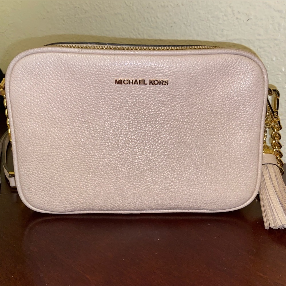 MICHAEL KORS CROSS BODY BAG